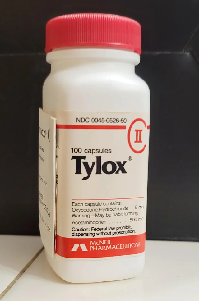 tylox-discontinued-today-and-nearly-extinct-in-generic-form-v0-x0yhw7u5yu891